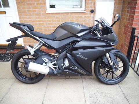 YAMAHA YZF R125 ( ABS ) MATT GREY / LOW MILEAGE *** DELIVERY FROM £49 ***