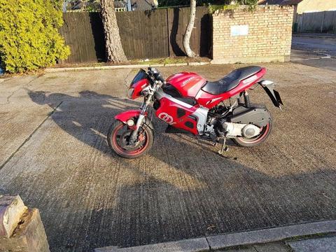 aprilia rs4 125 not r125