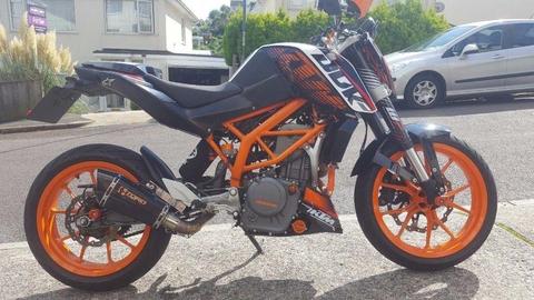 KTM duke 390