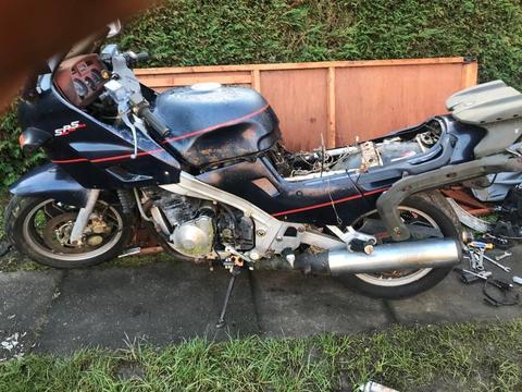 Suzuki gsx1100f powerscreen parts rolling chassis with v5 restoration project