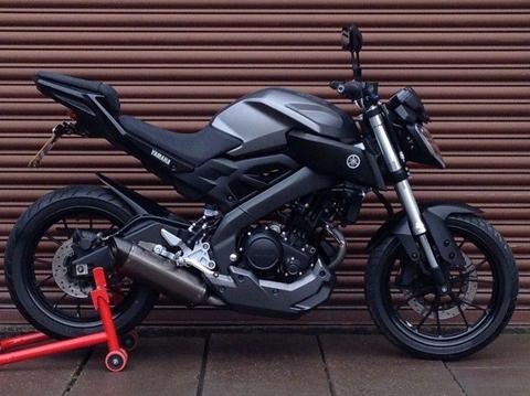 Yamaha MT 125 ABS 2015. AKRO Exhaust. Delivery Available *Credit & Debit Cards Accepted*