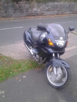 2001 Honda Deauville NT 650 full MOT