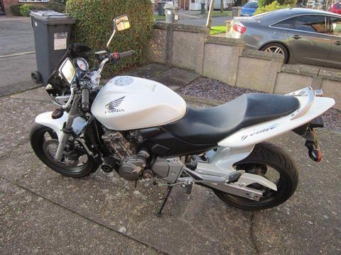 honda 6oo mot, nov 2018 2 keys, got all mot,s good tyrers and brakes v.g.c.for year