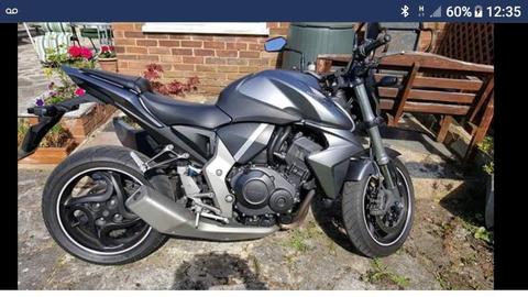 Honda CB1000r excellent condition. 9mths mot service history.sport exhaust and levers and originals