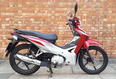 Honda AFS Wave (14 REG), Excellent condition, low mileage!