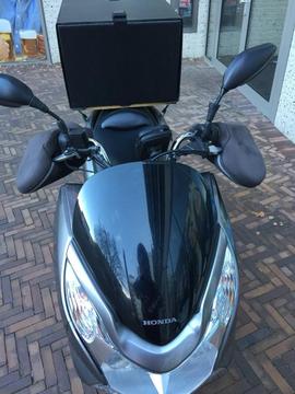 HONDA PCX 125, 2012Reg Very Low Milage Excellent Condition