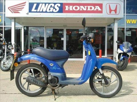 Honda Sky SGX 50 cc Moped Scooter Year 2000