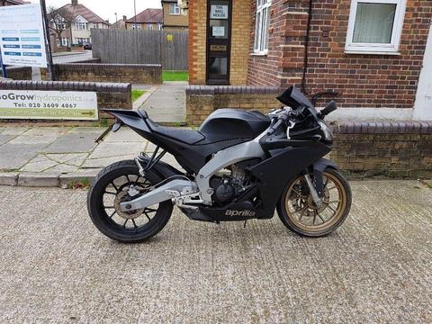 aprilia rs4 125 not r125