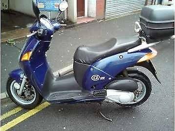 Honda mes125y 11 month MOT very reliable, good condition amd mechanically sound