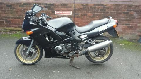 Kawasaki zzr600 mot (will remove ad if sold )