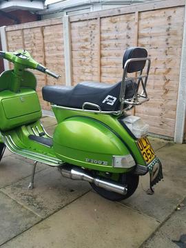 Vespa p200e