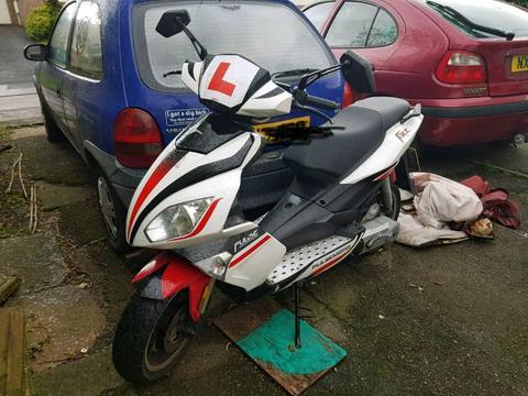 Pulse force 50cc moped