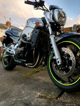 Suzuki gsr600 in excellent condition with full service history few extras low mileage