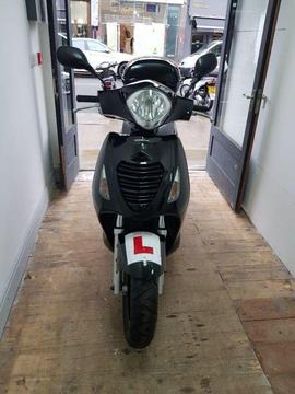 Honda PS 2011 125cc Black mint condition (not forza sh dylan pcx s wing)