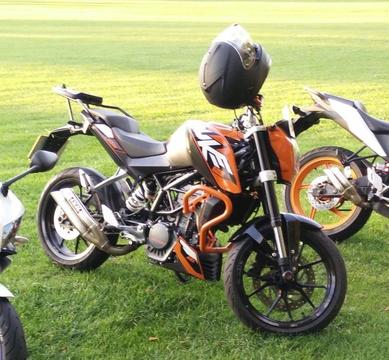 KTM DUKE 125 2015 ABS LOTS OF EXTRAS ONO MOTORBIKE MOTORCYCLE