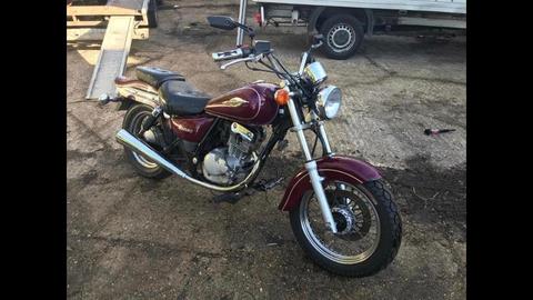 Suzuki gz 125cc mint condition- mot drives lovely