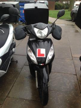 honda vision 110 2014 black Excellent bike