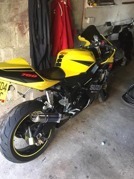 Gsxr k4 750