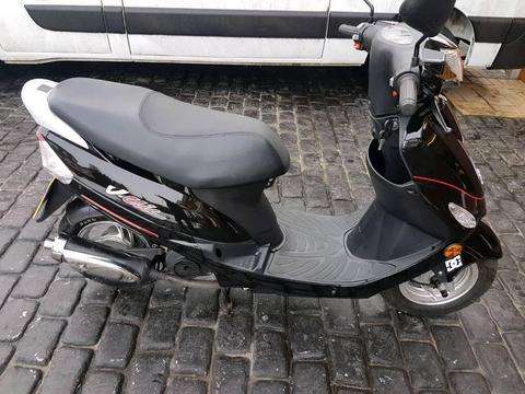 Peugeot clic scooter