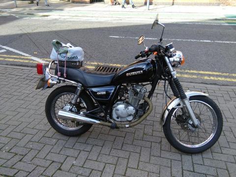 Suzuki GN125 motorcycle