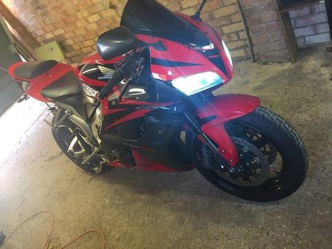 2008 Honda CBR600RR 8 - Red & Black