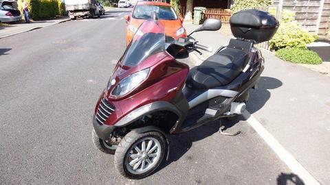 very best low mileage vespa Piaggio mp3 250 scooter trike like fuoco 500 yourban 300 metropolis 400