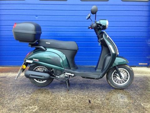 2017 SINNIS ENCANTO 50CC RETRO SCOOTER MOPED , HPI CLEAR , VERY LOW MILES