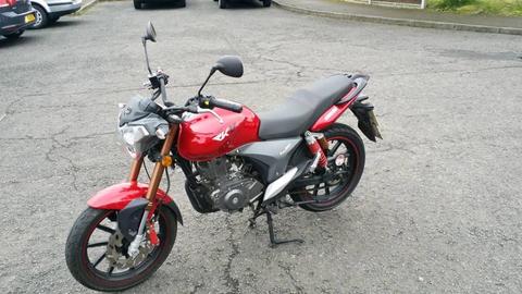 125cc motorbike