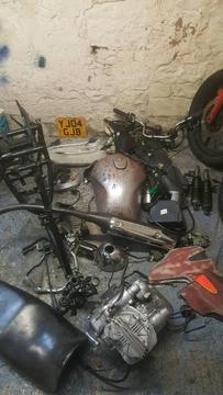 125 cc sanlt ts moter bike needs rebuild