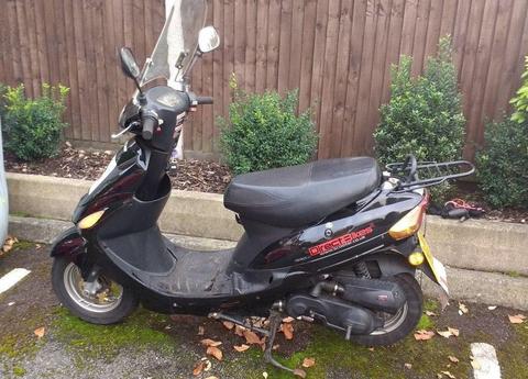 Direct Bikes 50cc Sport Black Moped/Scooter