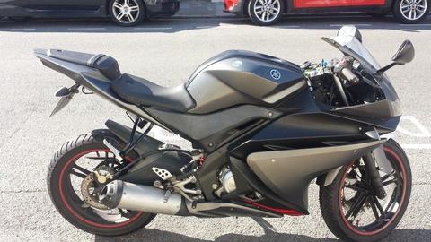 Yamaha YZF- R125, 2012, 1 YEAR MOT!. 15k miles. Learner 125cc