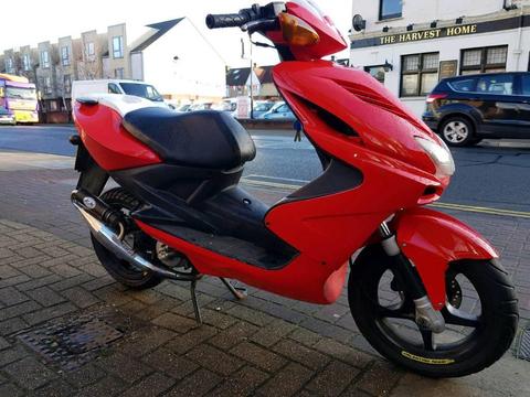 Yamaha aerox 2010 excellent condition and runner