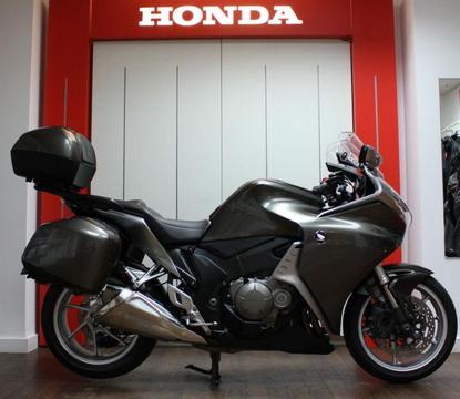 Honda VFR1200GT