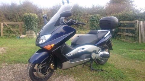 Stunning T-MAX 500 only 6475 miles