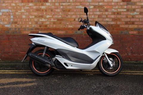 Honda PCX 125 NOT PS Sh Forza S-wing Vision CBF PCX125 Yamaha Nmax Tmax YBR Delivery Bike Vity Gts