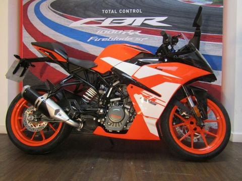 KTM RC 125 17