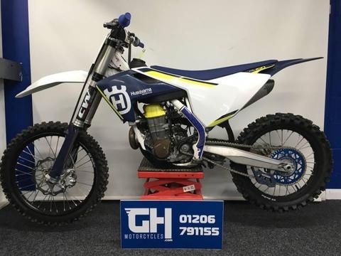 2016 HUSQVARNA FC450 | VERY GOOD CONDITION | 30 HOURS USE | 2 OWNERS