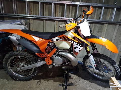 KTM XC300 2011 Road legal low hours