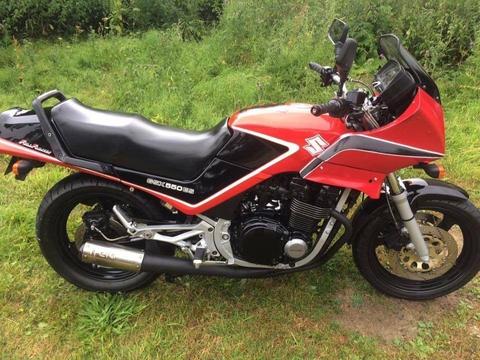 Suzuki GSX550ES 1987 - With Updated Running Gear!!