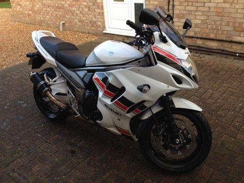 Suzuki GSX1250 FA in fantastic condition and well looked after
