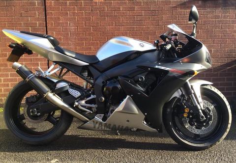 ✅ 2002 Yamaha R1 - low miles - fantastic condition-fsh