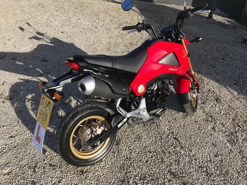 2015 Honda MSX 125cc only 2500 miles - 2 keys + alarm fobs - Service History - lightweight motorbike