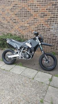 Ktm supermoto lc4