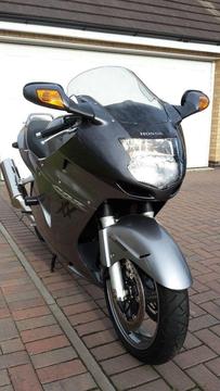 Honda CBR1100 Super Blackbird XX