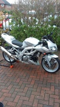 Suzuki sv650s