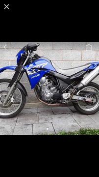 Yamaha XT660R