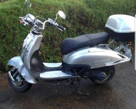 125cc scooter 2012