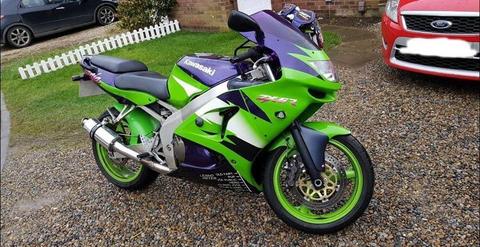 Swap ZX6R for Streetfighter!