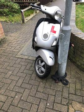 VESPA LX 125 FOR SALE £500!!!!!!!!!!!!!! (OFFERS ACCEPTED). NO TIME WASTERS