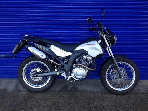 LATE REGISTERED DERBI SENDA CITY CROSS 125 SUPERMOTO , JUST 700KM FROM NEW PX POSSIBLE